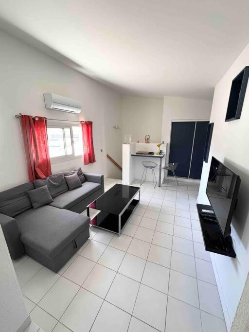 Hashtag-Le Cosy Castelnauvien Apartment Bagian luar foto